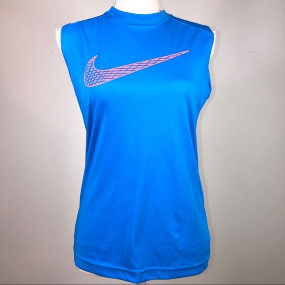 Nike Dri-Fit Sleeveless Workout Top